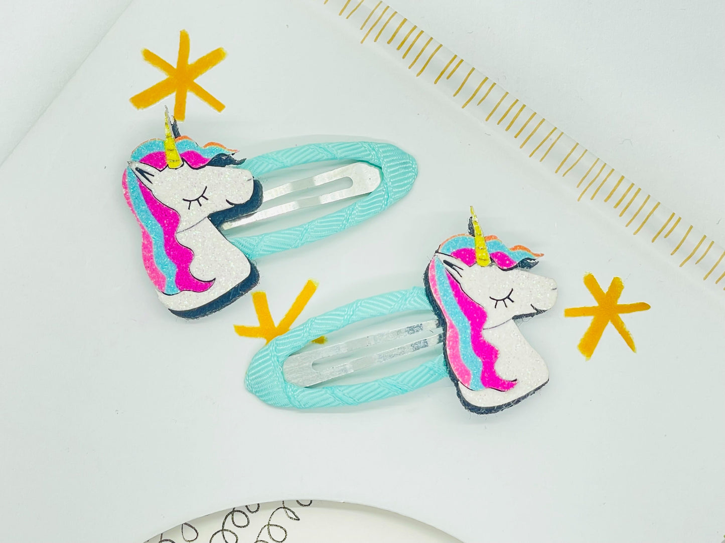 Sparkly Cute Hair Snap Clips
