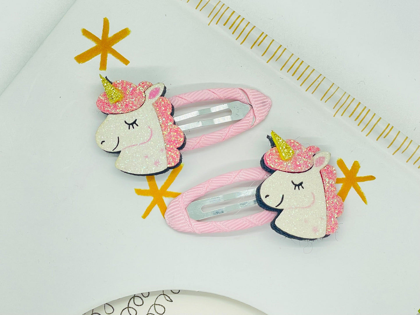 Sparkly Cute Hair Snap Clips