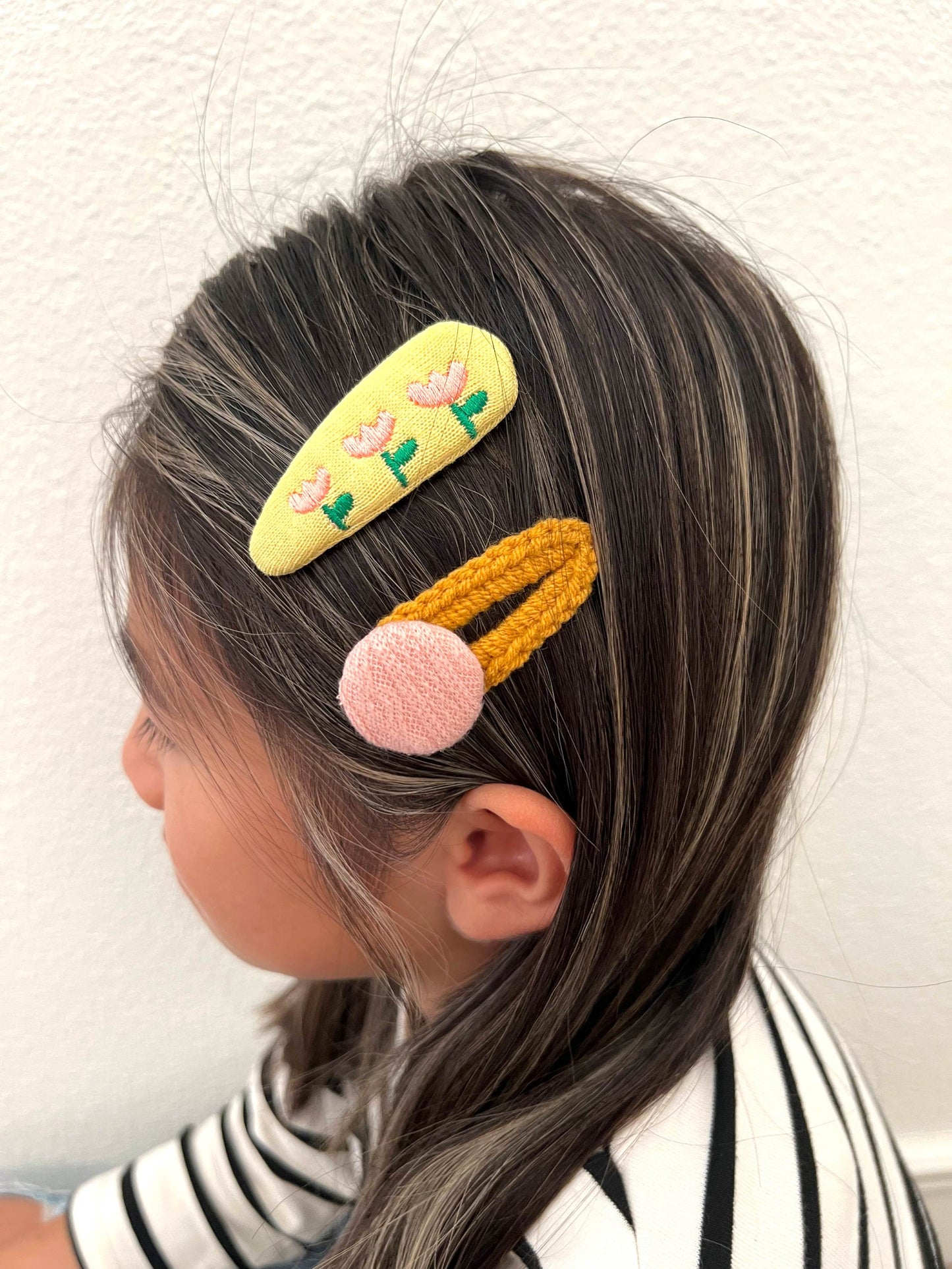 Yarn Craft Hair Clips Set