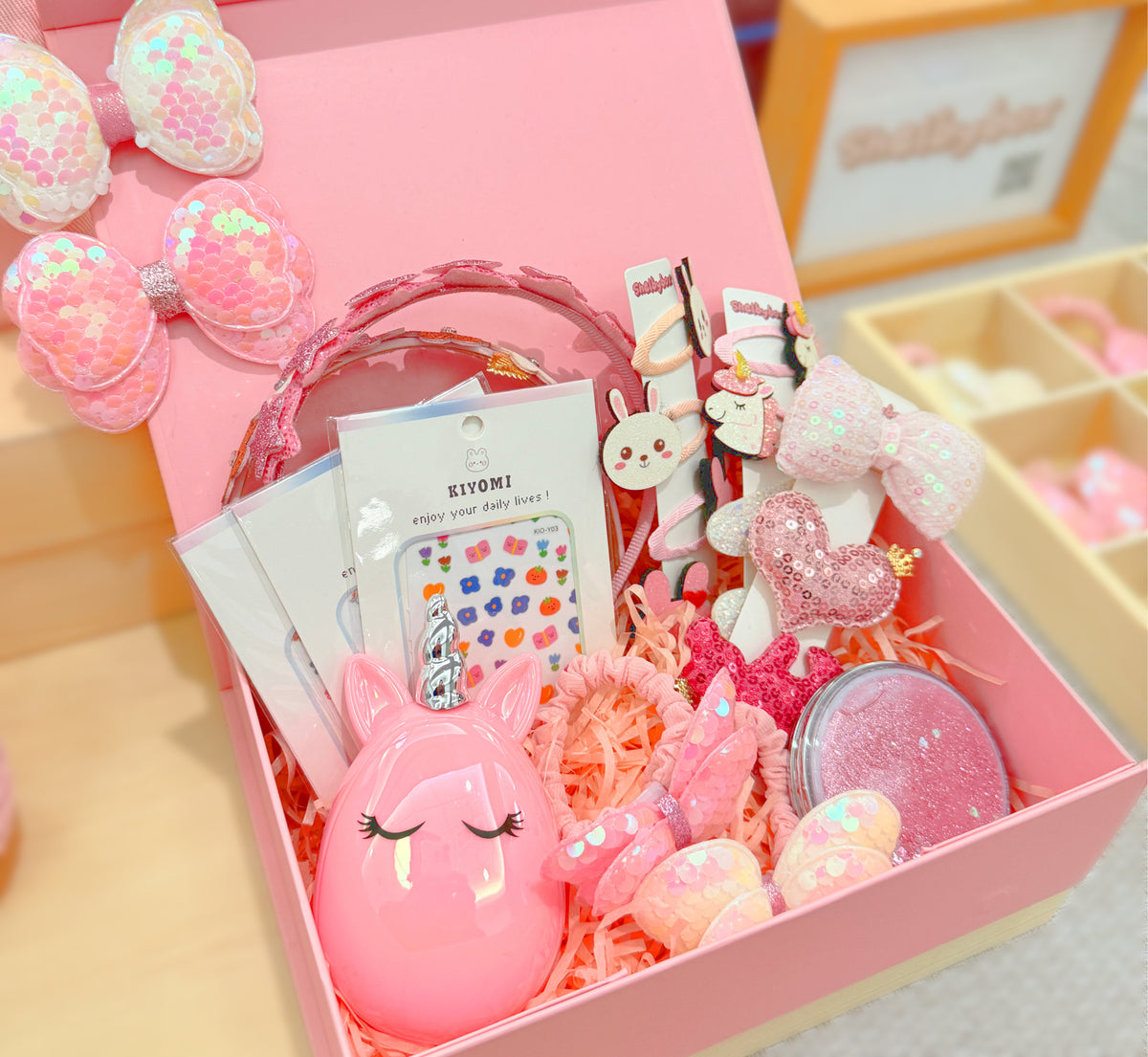 Hair Accessories Gift Set - Pink – Shelbybox Inc display picture 1